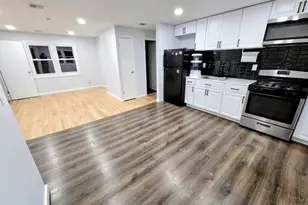 181 Hollywood Ave, Irvington, NJ 07111 - Photo 4