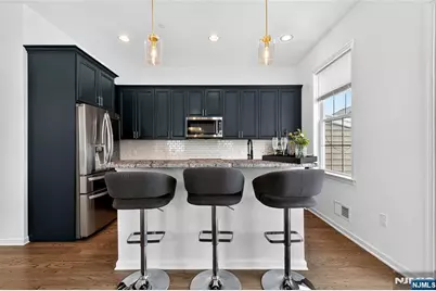 165 Roosevelt Drive, Wood Ridge, NJ 07075 - Photo 18