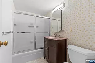 265 Main Street 704, Ridgefield Park, NJ 07660 - Photo 10