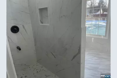 86 Howland Avenue, Teaneck Township, NJ 07666 - Photo 22