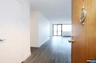 200 Old Palisade Road 19J, Fort Lee, NJ 07024 - Photo 4