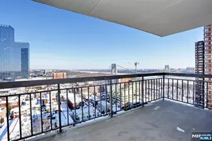 200 Old Palisade Road 19J, Fort Lee, NJ 07024 - Photo 14