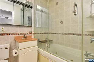 32 Washburn Pl 1, Caldwell, NJ 07006 - Photo 14