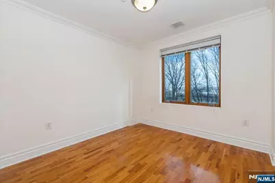 17 Meadow Road 407 #407, Rutherford, NJ 07070 - Photo 10