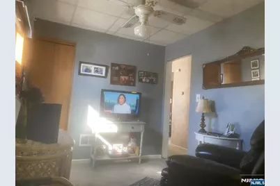 74 Avenue E, Lodi, NJ 07644 - Photo 14