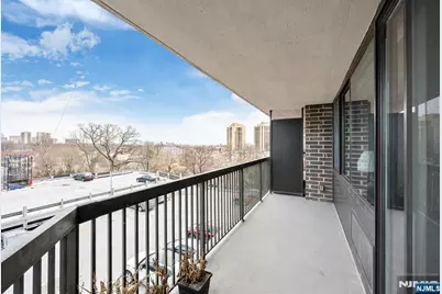 770 Anderson Avenue 4K #4K, Cliffside Park, NJ 07010 - Photo 20