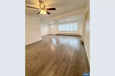 592 Central Avenue, Carlstadt, NJ 07072 - Photo 6