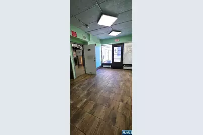 1350 15th Street 3-5 #3-5, Fort Lee, NJ 07024 - Photo 2