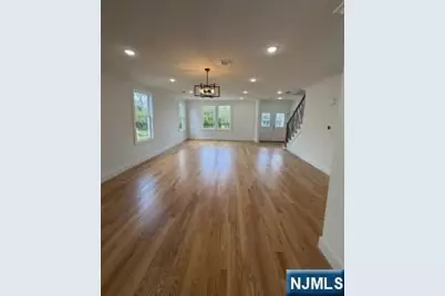 459 Washington Avenue, Rutherford, NJ 07070 - Photo 6
