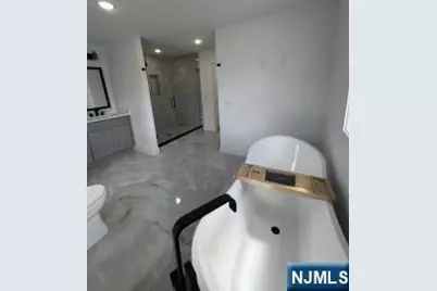 459 Washington Avenue, Rutherford, NJ 07070 - Photo 22