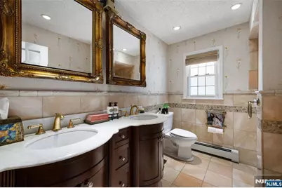 10 Moonshadow Court, Kinnelon, NJ 07405 - Photo 8