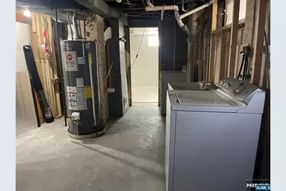 20 Wareham Road, Dumont, NJ 07628 - Photo 18