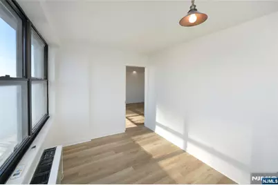 7002 Boulevard East 21B #21B, Guttenberg, NJ 07093 - Photo 8