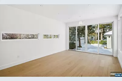 75 Highwood Avenue, Tenafly, NJ 07670 - Photo 18