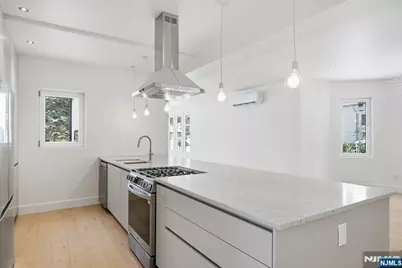 75 Highwood Avenue, Tenafly, NJ 07670 - Photo 14