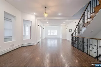 37 Myrtle, Edgewater, NJ 07020 - Photo 6