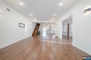 37 Myrtle, Edgewater, NJ 07020 - Photo 8