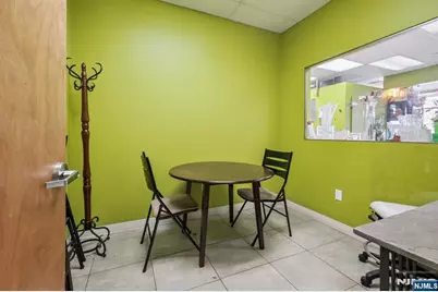 310 Ridge, Mahwah, NJ 07430 - Photo 30