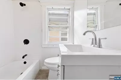 29 Cedar Avenue, Newark, NJ 07106 - Photo 24