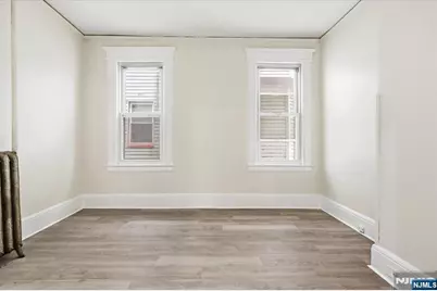 29 Cedar Avenue, Newark, NJ 07106 - Photo 4