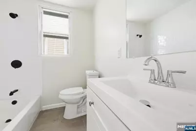 29 Cedar Avenue, Newark, NJ 07106 - Photo 6