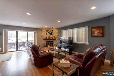 61 Woodbury Court 61D #61D, Washington Township, NJ 07676 - Photo 12