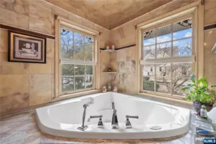 225 Hillside Ave, Nutley, NJ 07110 - Photo 30