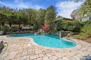 225 Hillside Ave, Nutley, NJ 07110 - Photo 42