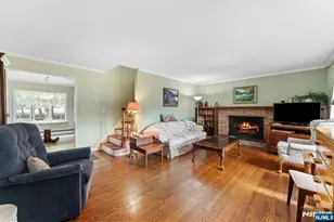 160 Spring Valley Rd, Park Ridge, NJ 07656 - Photo 8