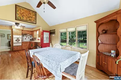 160 Spring Valley Road, Park Ridge, NJ 07656 - Photo 26