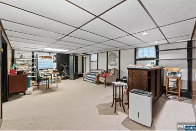 160 Spring Valley Road, Park Ridge, NJ 07656 - Photo 36