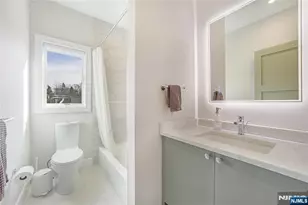 1514 11th St, Fort Lee, NJ 07024 - Photo 20