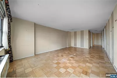 7000 Kennedy Boulevard 25F #25F, Guttenberg, NJ 07093 - Photo 12