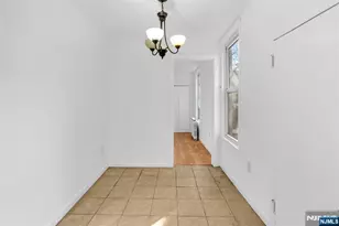 564 Hudson Ave, Weehawken, NJ 07086 - Photo 8