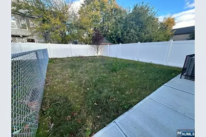 337 13th Avenue, Newark, NJ 07103 - Photo 2