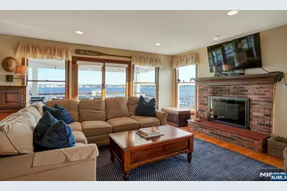 599 Point Avenue, Brick, NJ 08724 - Photo 6