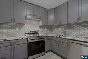 188 Park St, East Orange, NJ 07017 - Photo 1