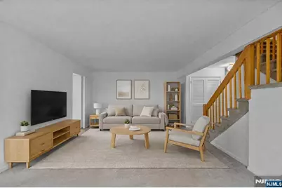 319 Gorge Road 5 #5, Cliffside Park, NJ 07010 - Photo 2