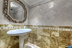 91 Chestnut Ridge Rd, Saddle River, NJ 07458 - Photo 18