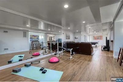 91 Chestnut Ridge Road, Saddle River, NJ 07458 - Photo 36