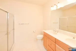 80 Ridgewood Road 106, Washington Township, NJ 07676 - Photo 14