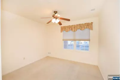 80 Ridgewood Road 106 #106, Washington Township, NJ 07676 - Photo 18