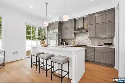 11 Gabriel Court 11 #11, Paramus, NJ 07652 - Photo 10