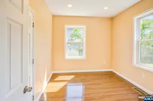 153 Walnut St, Montclair, NJ 07042 - Photo 8