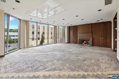 60 Pompton Avenue, Verona, NJ 07044 - Photo 14