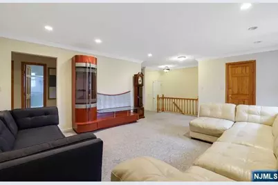 1-10 Virginia Drive 110B #110B, Fair Lawn, NJ 07410 - Photo 1