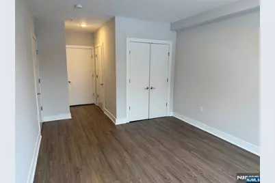 1685 Bergen Boulevard 415 #415, Fort Lee, NJ 07024 - Photo 6