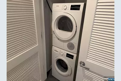 1685 Bergen Boulevard 415 #415, Fort Lee, NJ 07024 - Photo 14