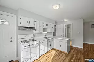 85 Sheridan Ave 1, Ho Ho Kus, NJ 07423 - Photo 8