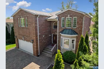 54 Van Nostrand Avenue, Englewood Cliffs, NJ 07632 - Photo 2